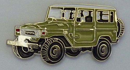 Landcruiser FJ40-BJ40 SWB Winch Lapel Pin / Badge